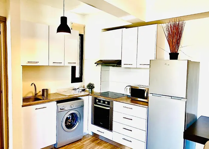 Bali 202 * ラルナカ